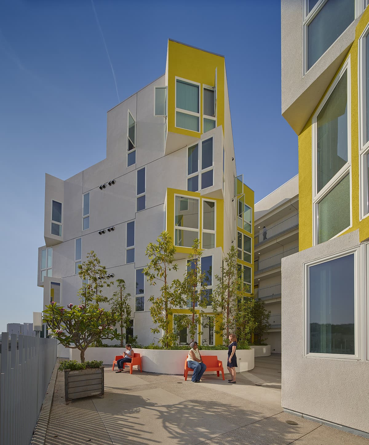 Mosaic Gardens at Westlake_15